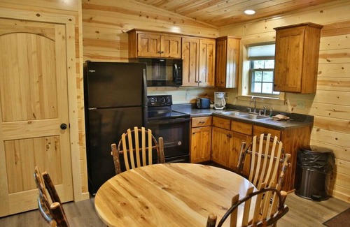 Millersburg Apartment | Waterview Lodge Suite in Ohio's Amish Country