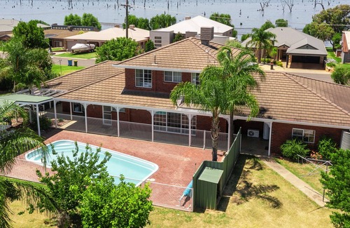 Yarrawonga House | Waterviews on Rosemary