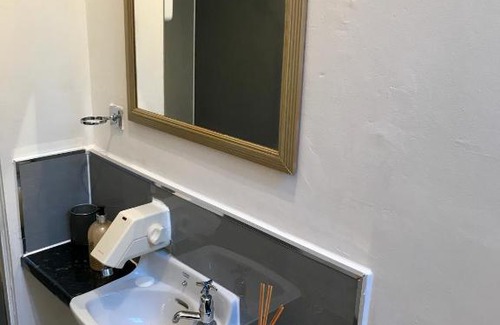 Merchiston Apartment | Watson Crescent Studio