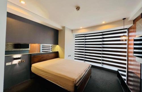 Poblacion District Apartment | Watson's 2BR Executive Condo