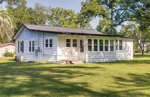 Waycross House | Waycross Vacation Rental w/Private Backyard!