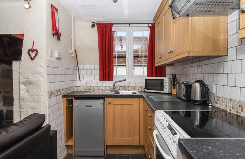Barnstaple Cottage | WAYTOWN COTTAGE, family friendly, with a garden in Barnstaple
