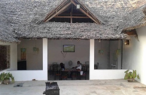 Kilifi House | We have affordable lodges close to the beach 5