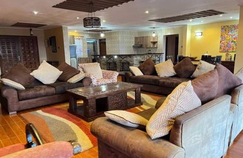 Ngong Villa | We have the perfect location for that much needed gateway.