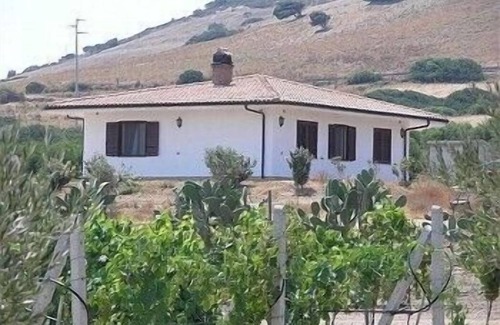 Gonnesa Villa | We rent whole year round indipendent Vacation house and Apartment from 2-10 pers