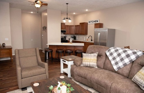 Mansfield Apartment | Weaver Loft: Cozy Downtown Retreat in the Heart of Mansfield - Home of Laura Ingalls Wilder!