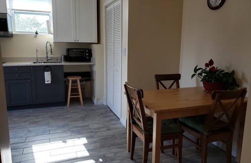 Weaverville Apartment | Weaverville-King Bed,Walk to Downtown and the Lake