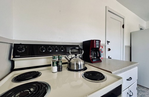 Baker City Apartment | Weber Building #3 Near Park & River! Anthony Lakes 10% off!