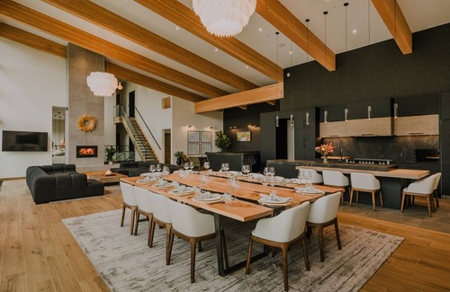 Sea to Sky Highway Cabin | Wedge Mountain Lodge & Spa - Pool, Spa, Theatre +