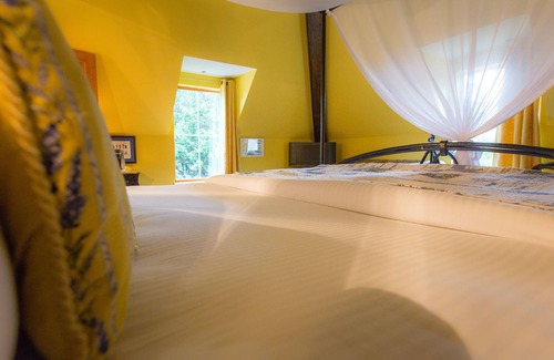 Williamsburg Hotel | Wedmore Place