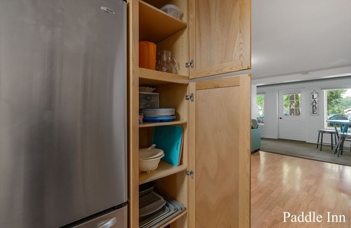 Palo Cottage | Weekday Specials! A Peaceful Getaway- Dog Friendly
