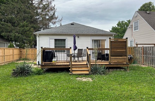 Chatham-Kent House | Weekend Getaway at Willowmac/4 beds/patio/firepit