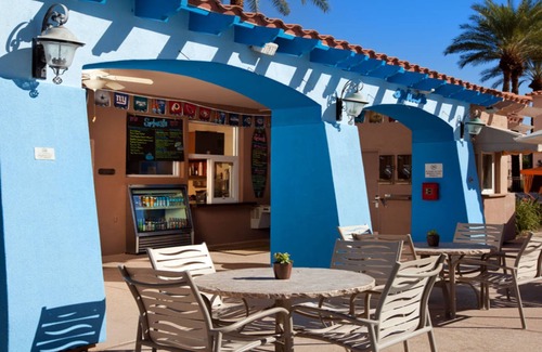 North Scottsdale Condo | WEEKLY Stays in Scottsdale AZ. 1bdrm 1bath Sleeps 4 w/Kitchenette