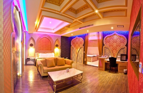 Nanzi Hotel | Wei Feng Exquisite Hotel Nanzi Branch