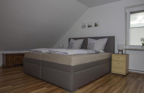 Irsch Apartment | Weinstube Ferienwohnungen Johann Benzschawel