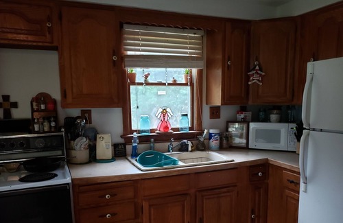 New Straitsville House | Welcome ATVS & Multiple Pets! No weight limits and multiple pets allowed.