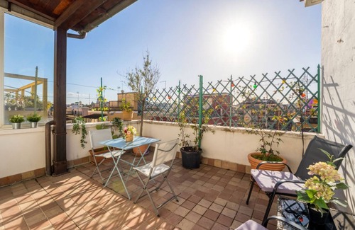 Trionfale Apartment | Welcome Dhome, Cozy penthouse with St. Peter View