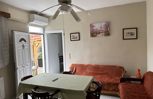 Salamis Villa | Welcome in Salamina
