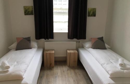 Hella House | Welcome Riverside Guesthouse