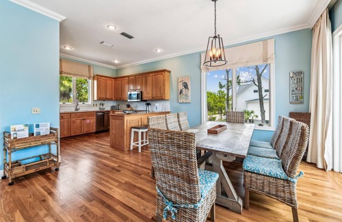 Plantation House | Welcome to Atlantis!