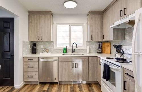 Northwest Calgary House | Welcome to "Majestic"This stunning 3 bdrm upper suite has everything you need for a relaxing stay