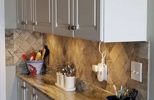 Wildwood Crest Condo | Welcome to "Ocean Sunrise". Renovated direct ocean front private end unit.