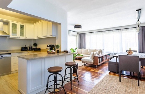 Besiktas Apartment | Welcome to our beautiful centrally located home in the heart of Etiler