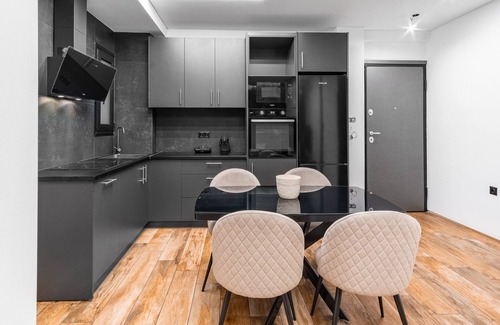 Omonia Apartment | Welcome to our brand new urban retreat in the heart of Athens! nn