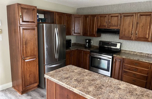 Greater Napanee Cottage | Welcome to our lakefront vacation rental!n