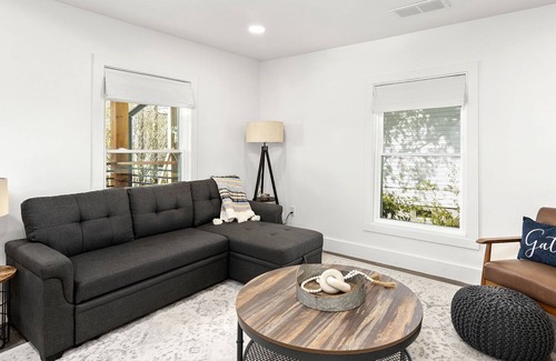 Concord House | Welcome to our cozy, luxury, centenarian home.
