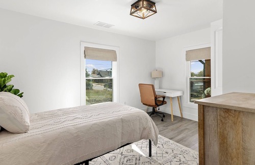 Concord House | Welcome to our cozy, luxury, centenarian home.