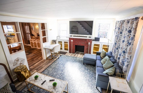 Marshall-Shadeland House | Welcome to our inviting Northside retreat! Immerse yourself in history
