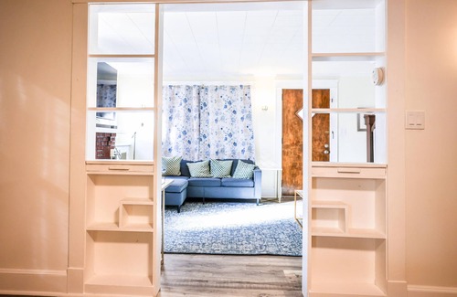 Marshall-Shadeland House | Welcome to our inviting Northside retreat! Immerse yourself in history