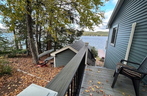 New Durham House | Welcome to our Lakehouse-nestled just steps away from pristine Merrymeeting Lake