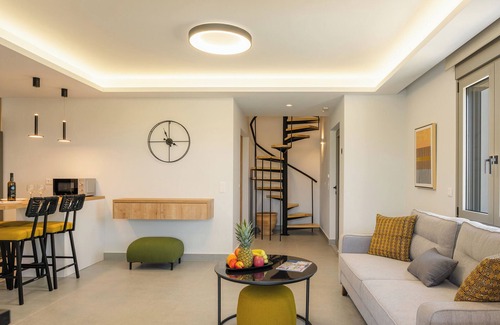 Episkopi Villa | Welcome to our new villa 'Green' with its magnificent view and natural beauty!