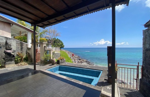 Candi Dasa Villa | Welcome to our oceanfront villa!nn