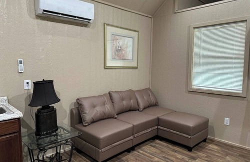Harrison County House | Welcome to our quaint Wood Creek Cottage #3!