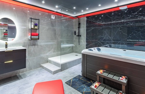 Pamiers Apartment | Welcome to Pamiers Secret Night.