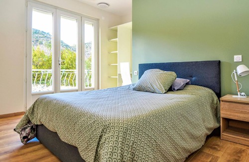 Rochemaure House | Welcome to Rochemaure ? Look forward to an active vacation in the beautiful nature.