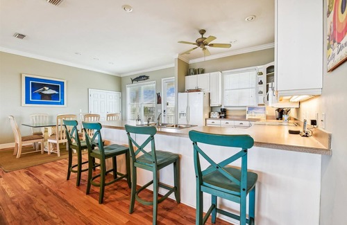 St. George Island House | Welcome to Salty Dawg!