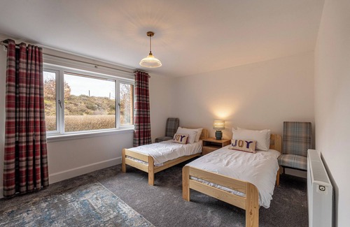 Crianlarich Cabin | Welcome to Strathfillan Lodge, the perfect escape in the heart of the Highlands.
