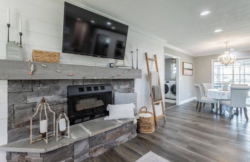 Dayton House | Welcome to Sunset Escape at the Lake! Private Dock, All Seasons Deck and More!