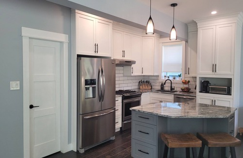 Revelstoke House | Welcome to The Aspen Chalet! A modern and cozy retreat at the base of RMR.