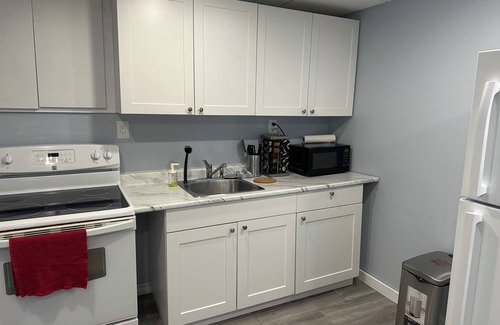 Regina House | Welcome to The Da Vinci Suite in Regina’s Uplands area!