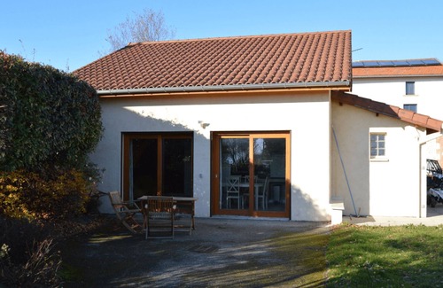 La Cote-Saint-Andre House | Welcome to the" Domaine des étoiles" Enjoy a moment of escape and fun!