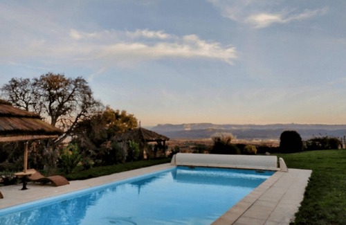 La Cote-Saint-Andre House | Welcome to the" Domaine des étoiles" Enjoy a moment of escape and fun!