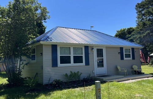 Grand Marais Cottage | Welcome to The Driftwood Cottage! A cozy 2-bedroom home in Grand Marais, MI.