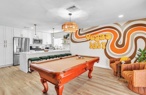 Highland Hills House | Welcome to the Groovy Getaway, a fully renovated 3 bedroom 2 bathroom home!