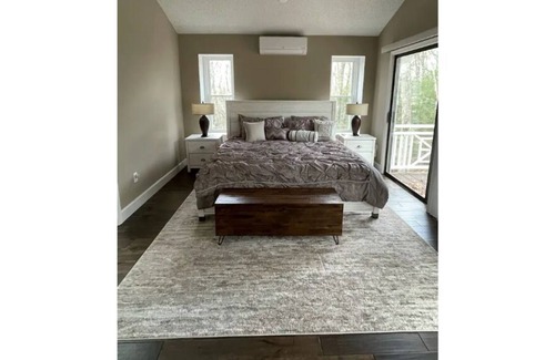 Hawley House | Welcome to The Happy Place
