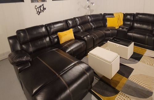 Detroit House | Welcome to "The Hive!"